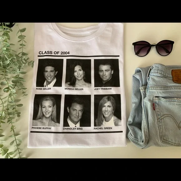 FRIENDS collectors item. Brand new, untouched. Tags attached. - Picture 2 of 4